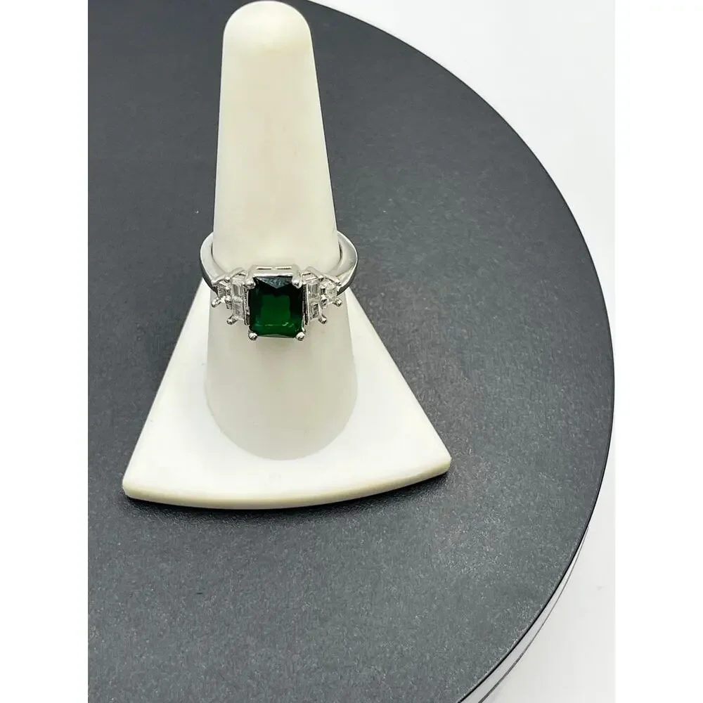 Sterling Silver Rhodium Plated Emerald Cut Green CZ Stone Baguette Side CZ 8.25‎